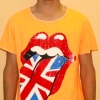 желтая футболка губы и английский флаг - Фото №2