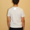 черная футболка с серебристым принтом - Фото №3